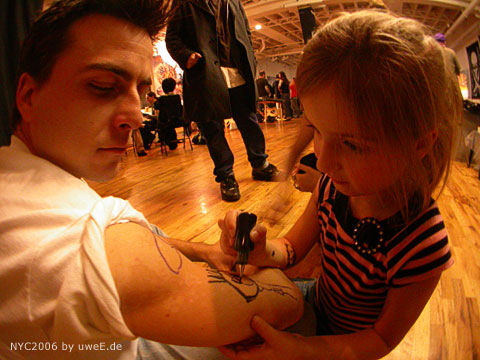214 nyc06_uweE20303.jpg